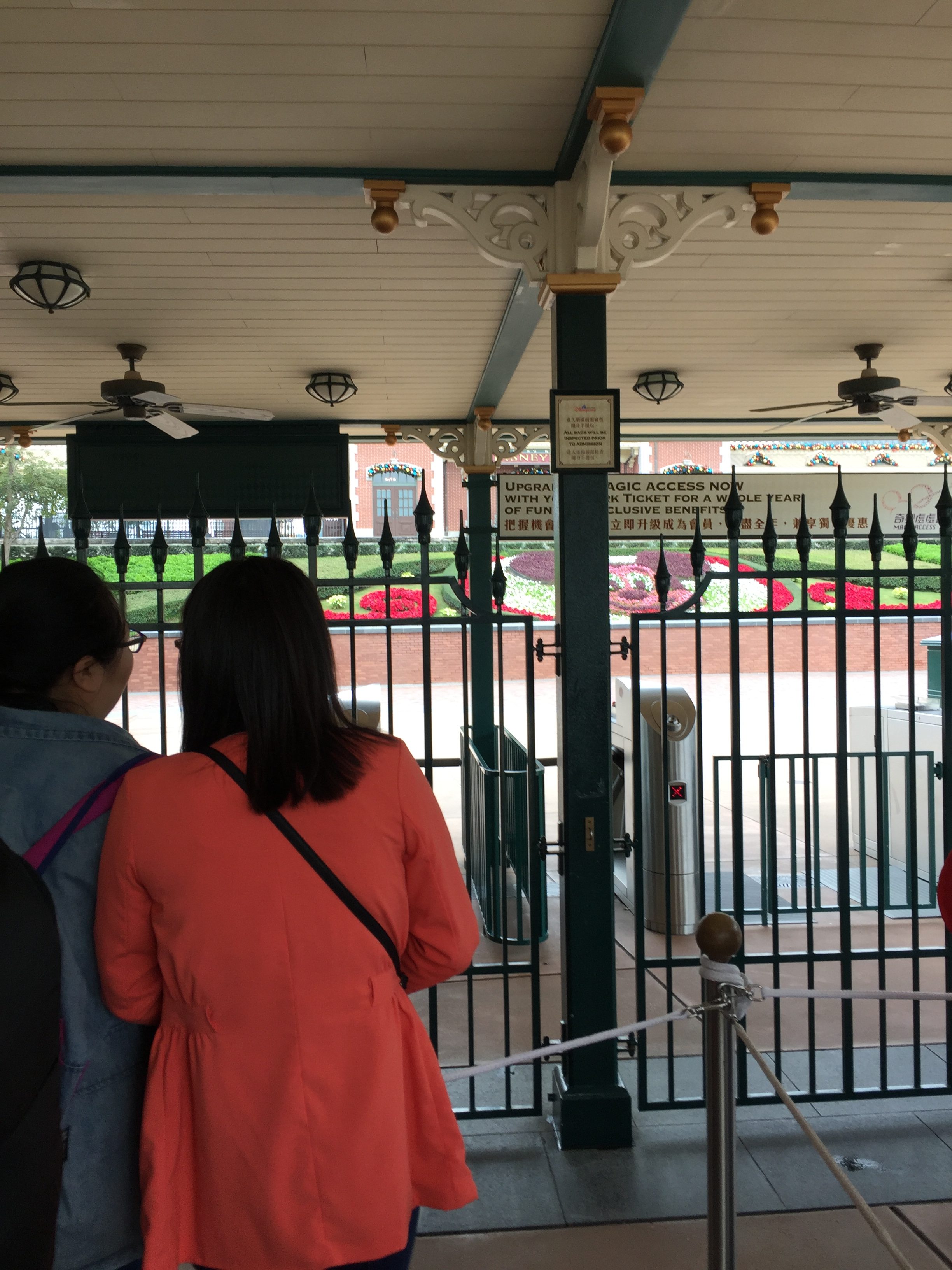 Front of the line at Hong Kong Disney